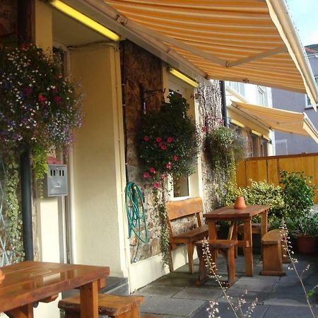 Glendower Hotel Goodwick Exterior foto